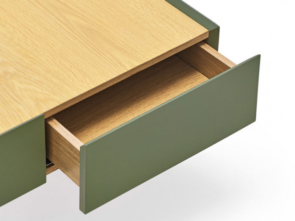 Mesa de Centro de madera con patas metálicas