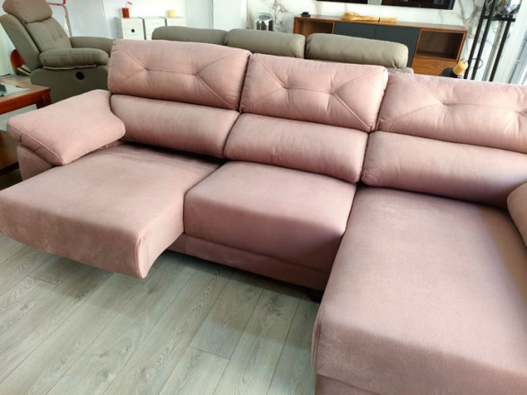 Chaiselongue con asientos deslizantes y arcón