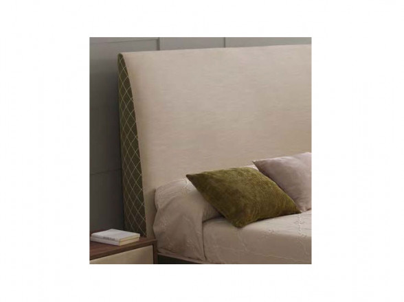 Cabecero tapizado y acolchado para cama clásica