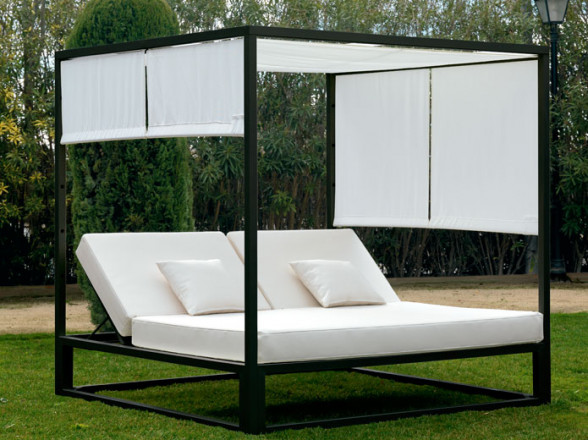 cama doble de exterior