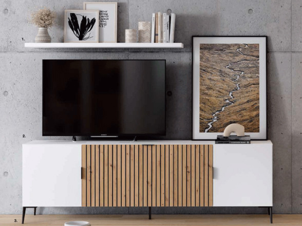 Mueble tv frente con listones