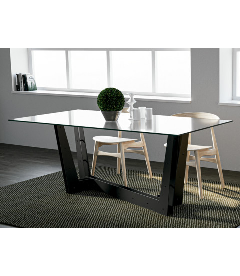 Oferta de mesa fija con tapa de cristal y pata de forja en Madrid