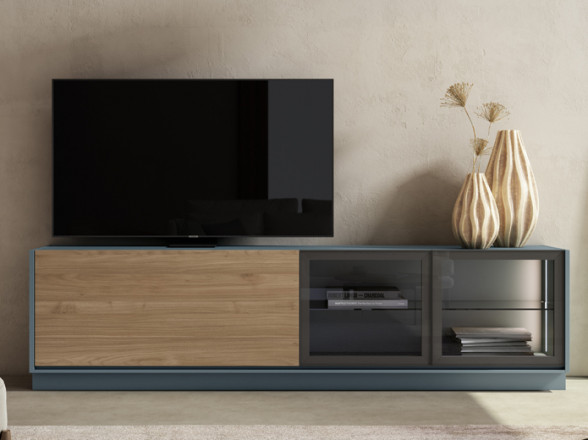 Mueble de TV con zócalo de suelo en Muebles Valencia