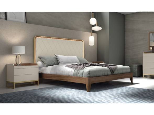 Dormitorio contemporáneo de madera elegante en Valencia