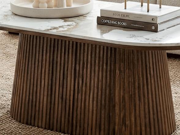 Mesa de centro con pata alistonada en oferta