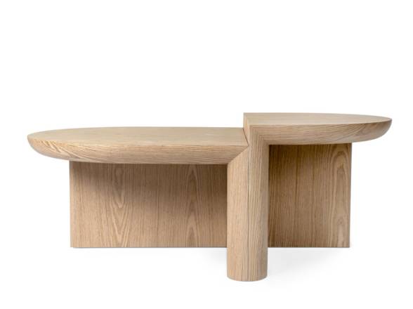 Mesa de centro de diseño color roble