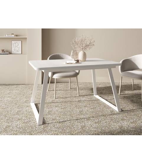 Mesa de comedor extensible con cantos curvos