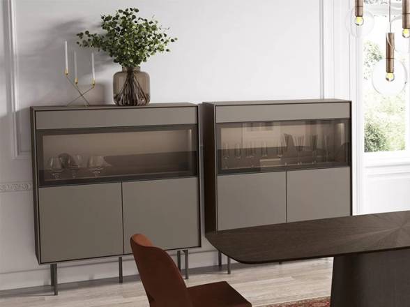 Vitrina baja para salón de A. Brito