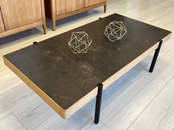 Mesa de centro con tapa...