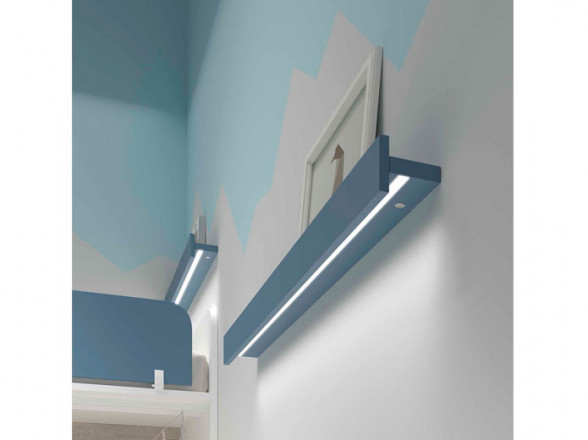 Estantes de pared con iluminación para dormitorio juvenil