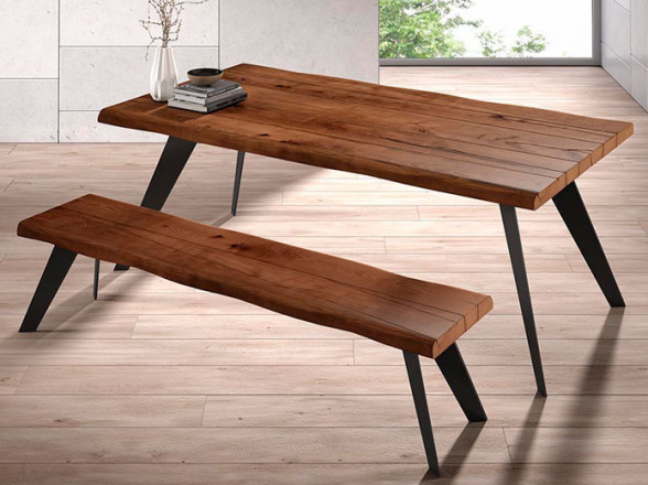 Mesa de madera castaño macizo