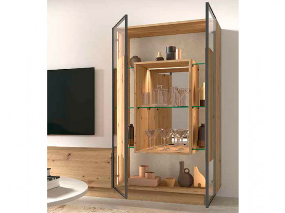 Vitrina para salón con puertas de cristal