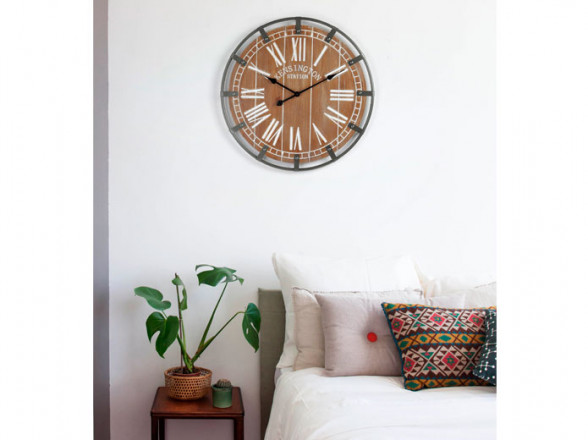 Reloj de pared en Madrid