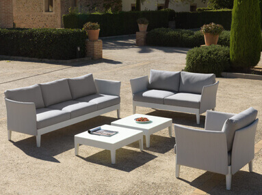Muebles de exterior en Muebles Valencia, tu tienda de muebles en Madrid