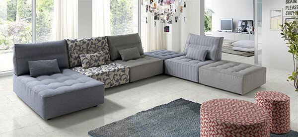 Sofa de estilo modular de la firma Afos en nuestra tienda de Muebles en Madrid