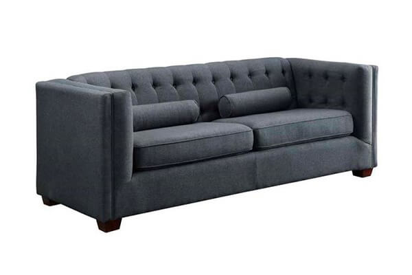 Sofa de estilo tuxedo en nuestra tienda de Muebles en Madrid