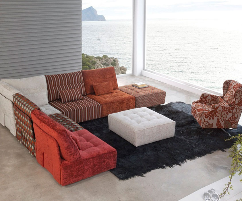 Diferentes tipos de tapizados para sofás y sillones en Muebles Valencia, tu tienda de muebles en Madrid
